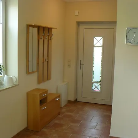 Ferienwohnung Schulte Altefähr