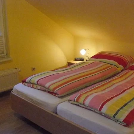 Casa de Férias Ferienwohnung Schulte Altefähr