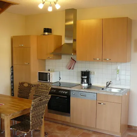 Ferienwohnung Schulte Altefähr